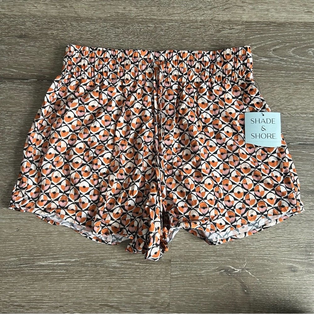 NWT XS‎ 0-2 Shade & Shore Cover Up Beach Shorts Geometric Print Elastic Rayon